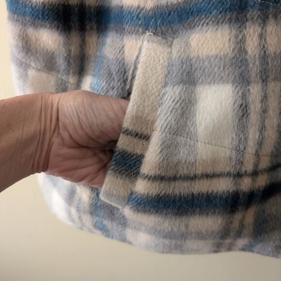 Christopher Banks Blue Tan Plaid Cozy Vest with Sherpa Lining Size 2X - Picture 7 of 7